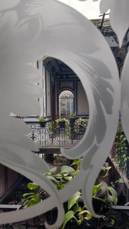Leonora Hostal Puebla Eksteriør bilde
