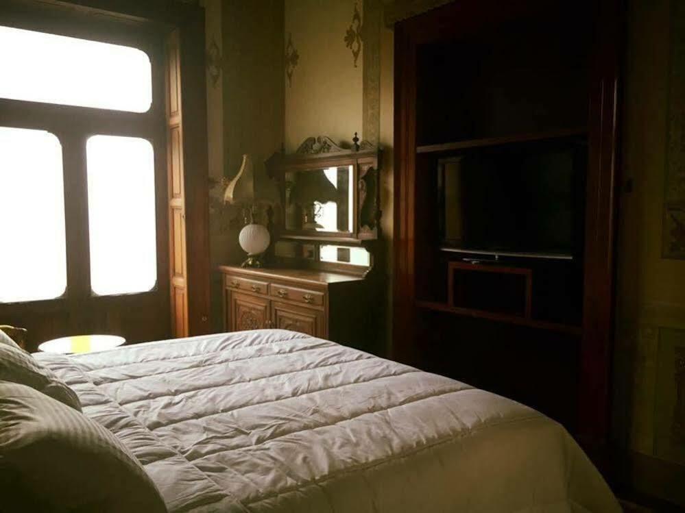 Leonora Hostal Puebla Eksteriør bilde